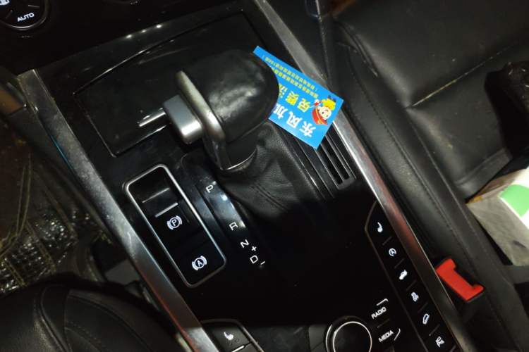Used Haval H7 2016 Blue-Label H7 2.0T Automatic Luxury Model Gear Lever