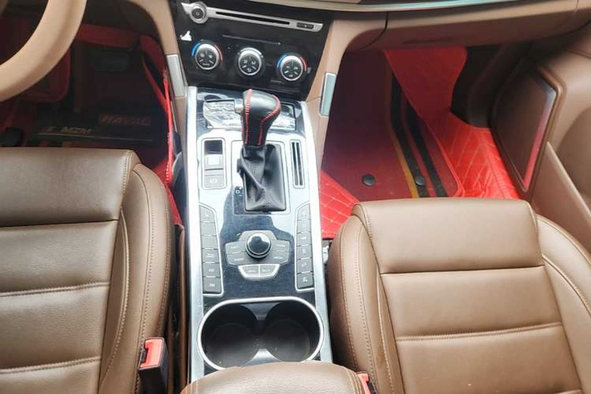 Used Haval H7 2016 Blue-Label H7 2.0T Automatic Luxury Model Gear Lever