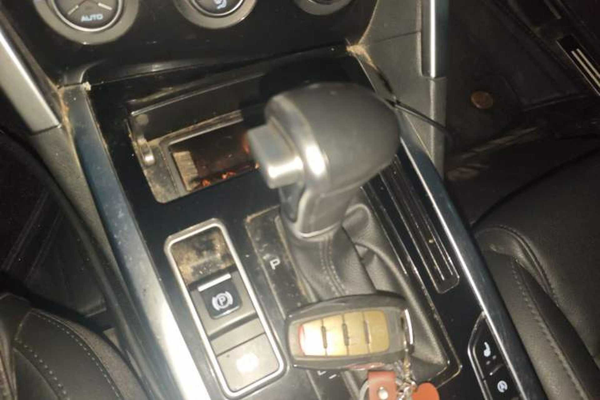 Used Haval H7 2016 Blue-Label H7 2.0T Automatic Luxury Model Gear Lever