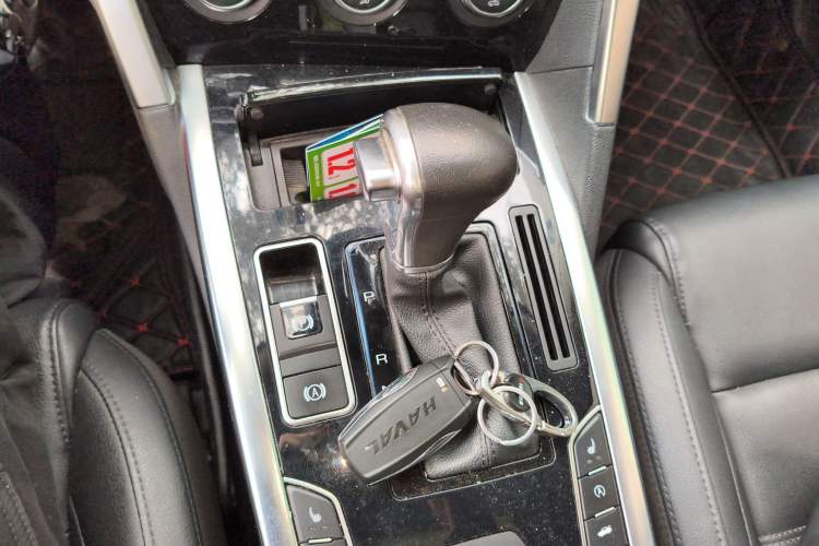 Used Haval H7 2016 Blue-Label H7 2.0T Automatic Luxury Model Gear Lever