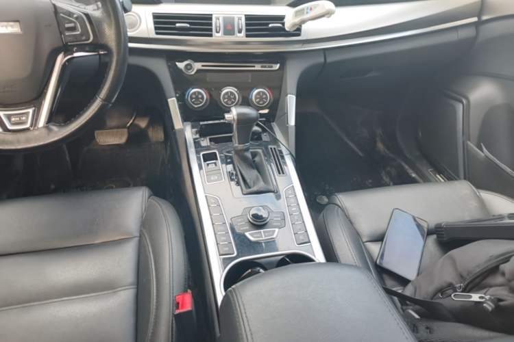 Used Haval H7 2016 Blue-Label H7 2.0T Automatic Luxury Model Gear Lever