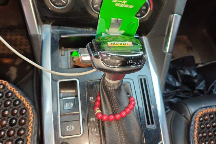 Used Haval H7 2016 Blue-Label H7 2.0T Automatic Luxury Model Gear Lever