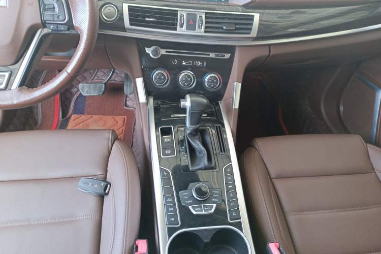Used Haval H7 2016 Blue-Label H7 2.0T Automatic Luxury Model Gear Lever