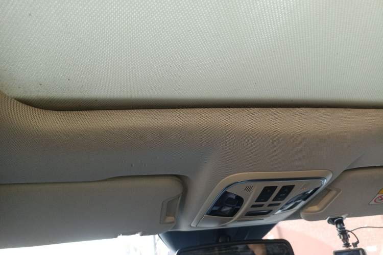 Used Haval H7 2016 Blue-Label H7 2.0T Automatic Elite Model Headliner