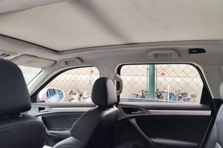 Used Haval H7 2016 Blue-Label H7 2.0T Automatic Luxury Model Headliner