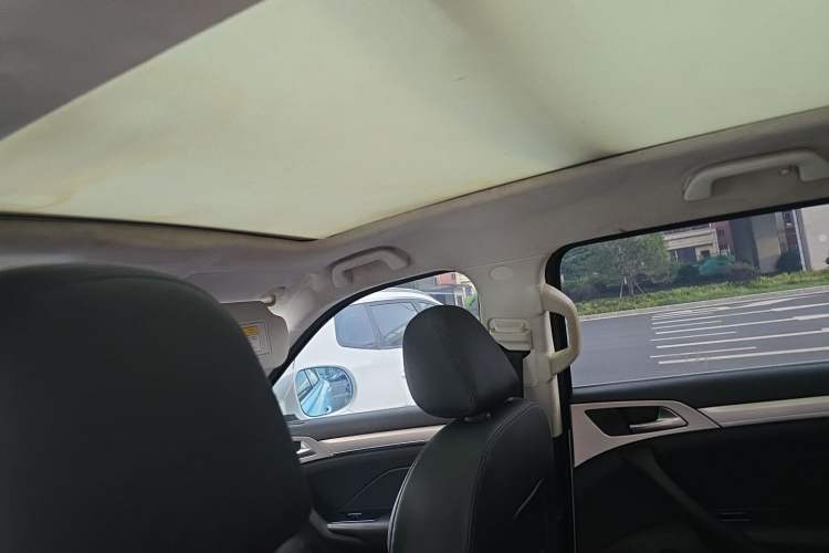 Used Haval H7 2016 Blue-Label H7 2.0T Automatic Elite Model Headliner