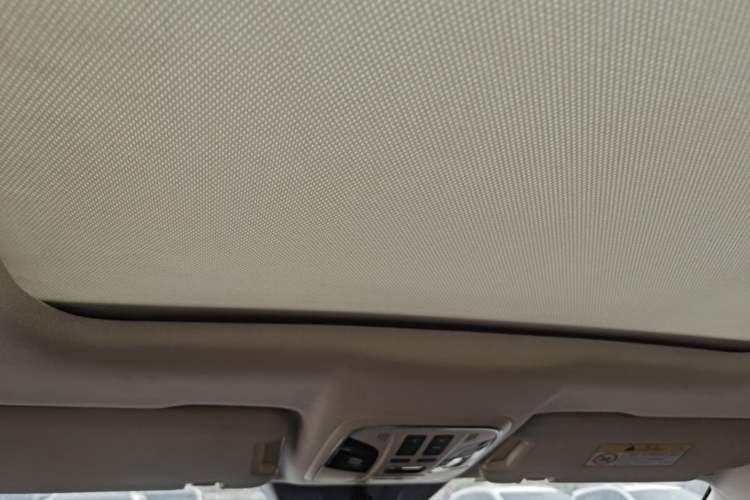 Used Haval H7 2016 Blue-Label H7 2.0T Automatic Luxury Model Headliner