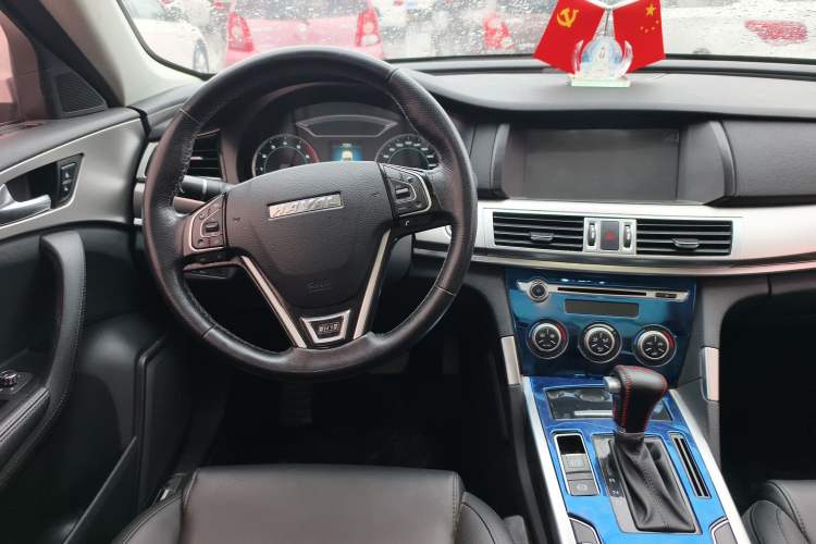 Used Haval H7 2016 Blue-Label H7 2.0T Automatic Elite Model Interior 5