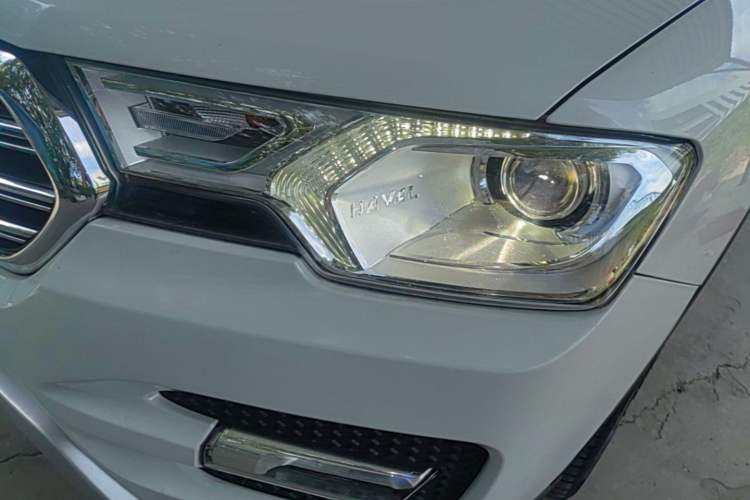 Used Haval H7 2016 Blue-Label H7 2.0T Automatic Luxury Model Left Front Headlight