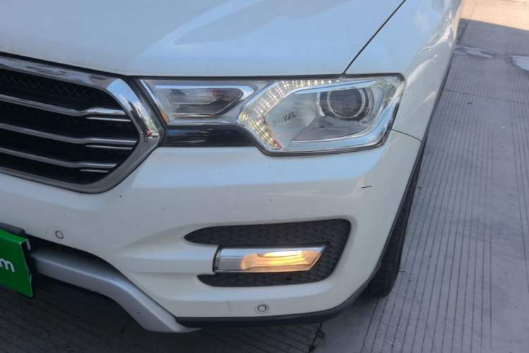 Used Haval H7 2016 Blue-Label H7 2.0T Automatic Luxury Model Left Front Headlight