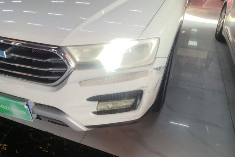 Used Haval H7 2016 Blue-Label H7 2.0T Automatic Elite Model Left Front Headlight