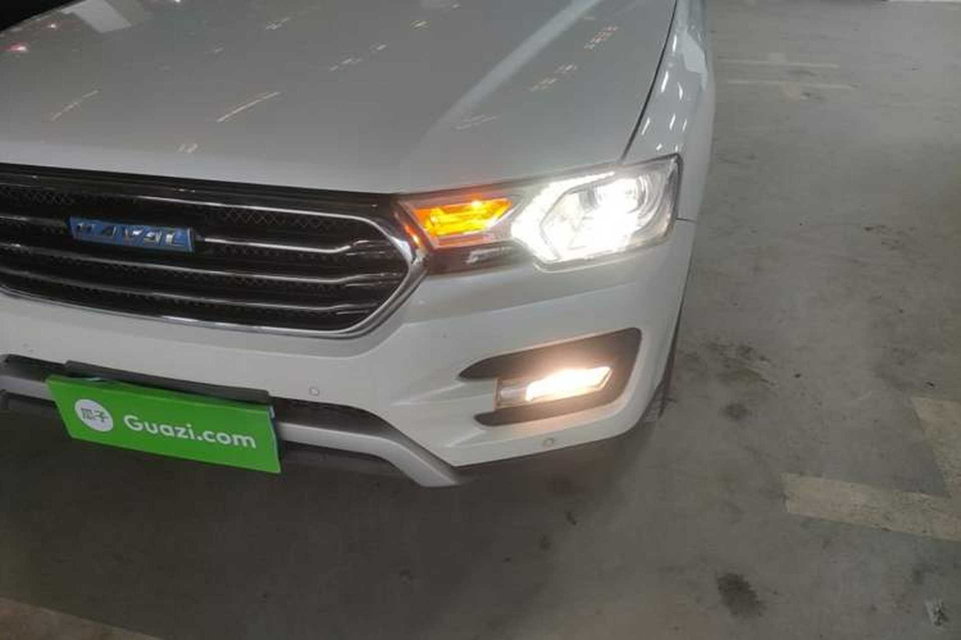 Used Haval H7 2016 Blue-Label H7 2.0T Automatic Luxury Model Left Front Headlight