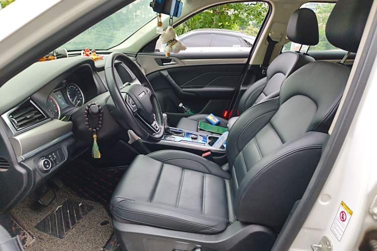 Used Haval H7 2016 Blue-Label H7 2.0T Automatic Elite Model Left Front Seat