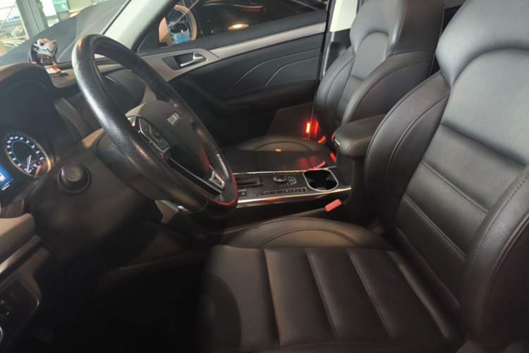 Used Haval H7 2016 Blue-Label H7 2.0T Automatic Luxury Model Left Front Seat