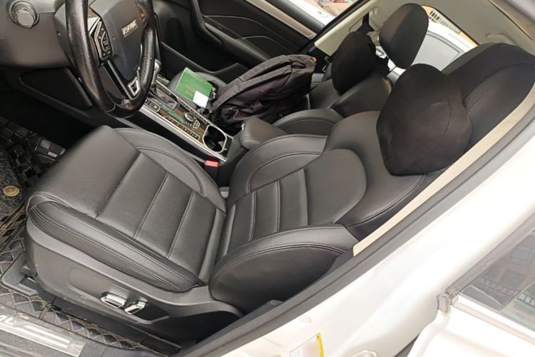 Used Haval H7 2016 Blue-Label H7 2.0T Automatic Elite Model Left Front Seat