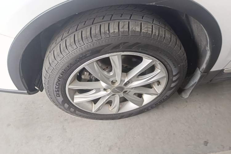 Used Haval H7 2016 Blue-Label H7 2.0T Automatic Luxury Model Left Front Wheel Hub