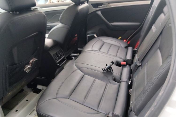 Used Haval H7 2016 Blue-Label H7 2.0T Automatic Luxury Model Left Rear Seat
