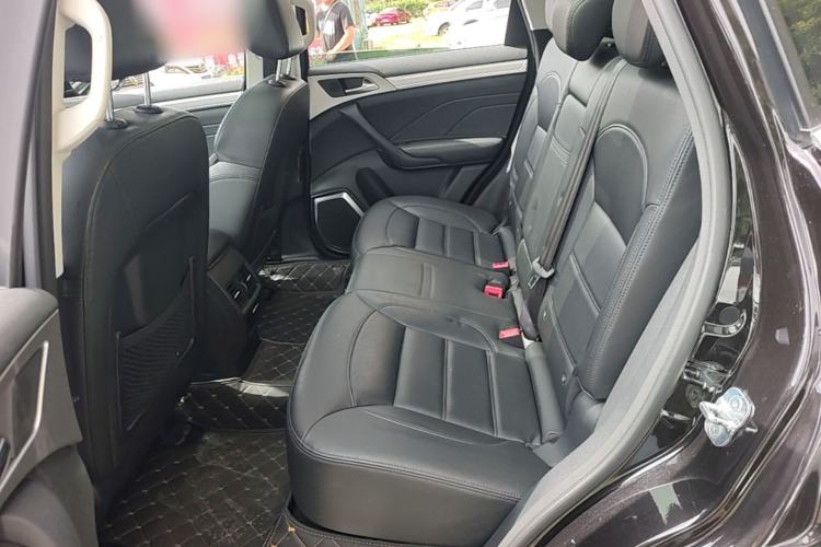 Used Haval H7 2016 Blue-Label H7 2.0T Automatic Elite Model Left Rear Seat