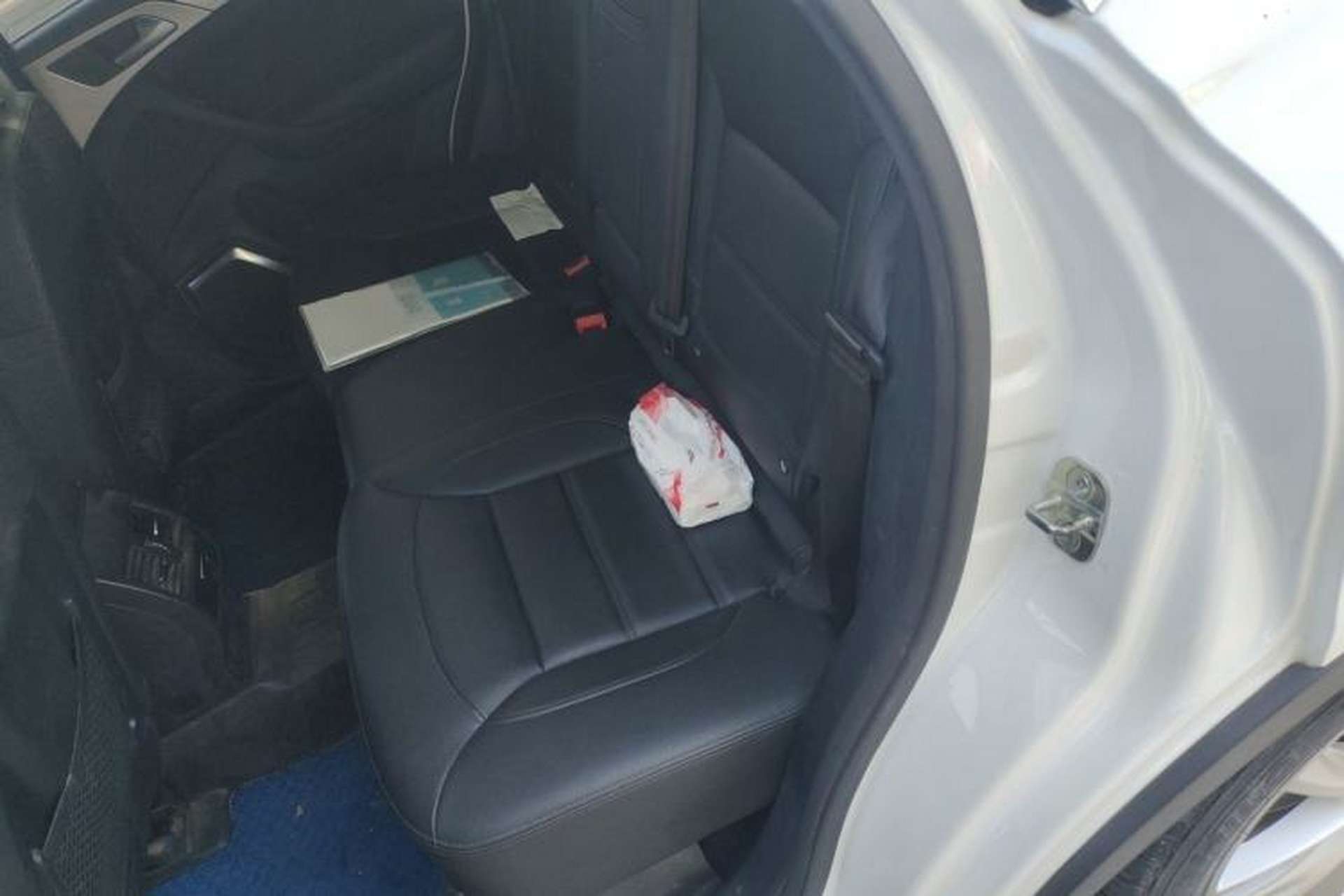 Used Haval H7 2016 Blue-Label H7 2.0T Automatic Luxury Model Left Rear Seat