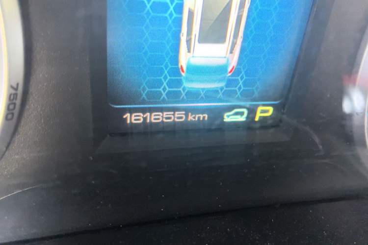 Used Haval H7 2016 Blue-Label H7 2.0T Automatic Luxury Model Odometer Close Up