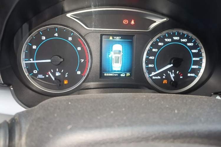 Used Haval H7 2016 Blue-Label H7 2.0T Automatic Luxury Model Odometer Close Up