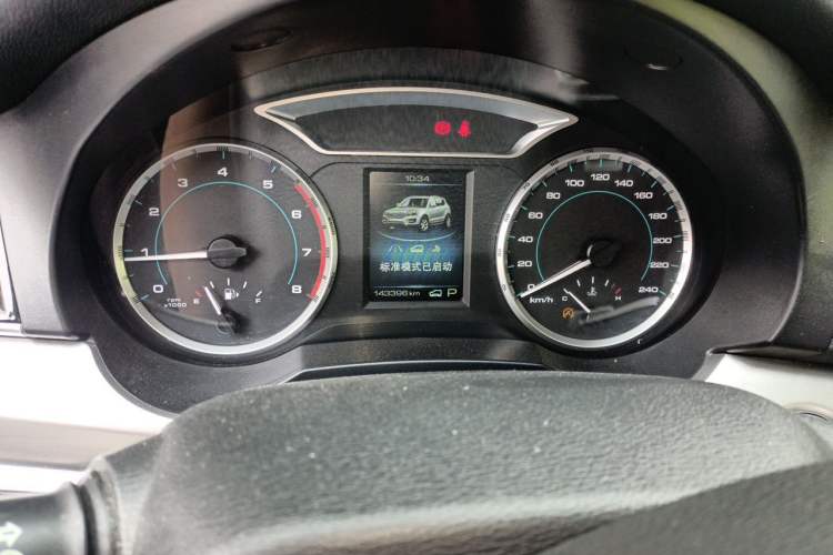 Used Haval H7 2016 Blue-Label H7 2.0T Automatic Luxury Model Odometer Close Up