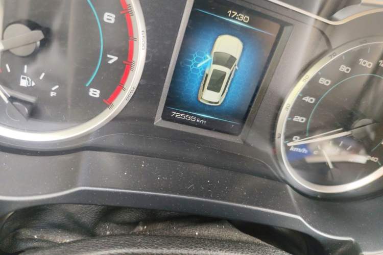Used Haval H7 2016 Blue-Label H7 2.0T Automatic Luxury Model Odometer Close Up
