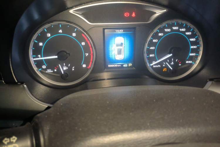 Used Haval H7 2016 Blue-Label H7 2.0T Automatic Luxury Model Odometer Close Up