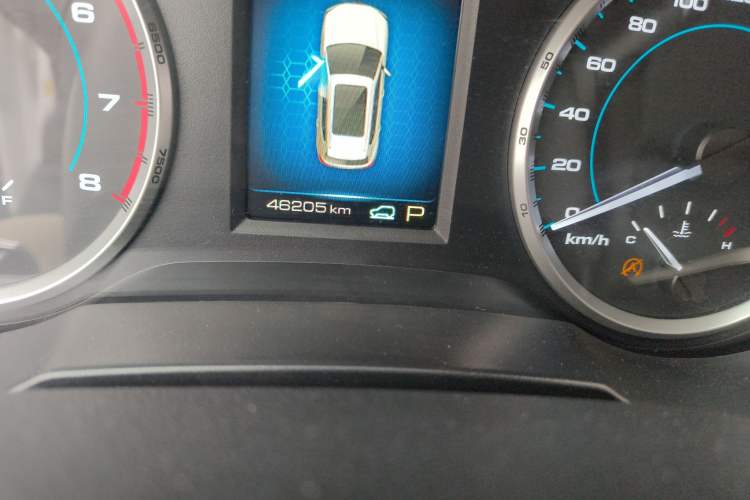 Used Haval H7 2016 Blue-Label H7 2.0T Automatic Luxury Model Odometer Close Up