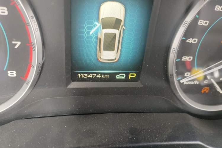 Used Haval H7 2016 Blue-Label H7 2.0T Automatic Luxury Model Odometer Close Up