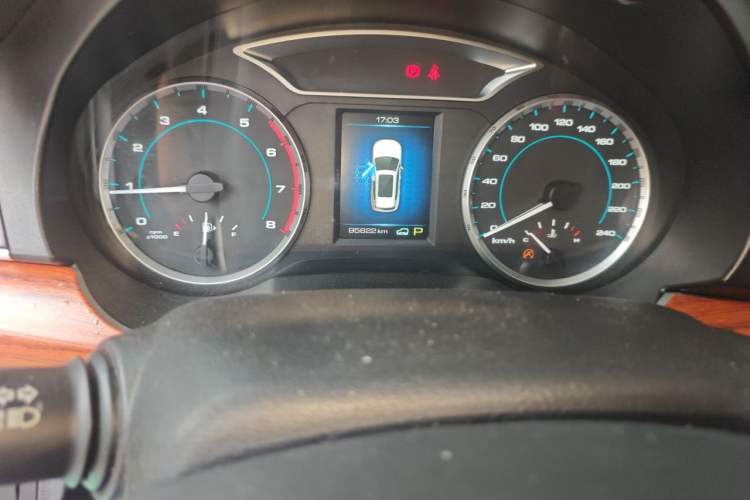 Used Haval H7 2016 Blue-Label H7 2.0T Automatic Luxury Model Odometer Close Up