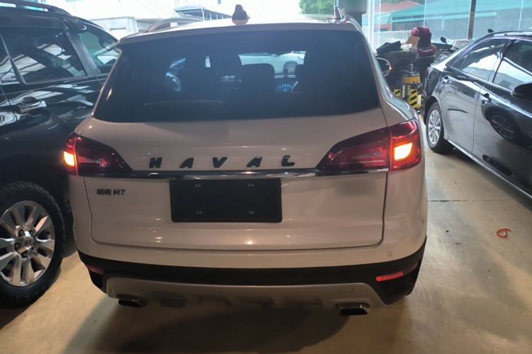 Used Haval H7 2016 Blue-Label H7 2.0T Automatic Luxury Model Rear