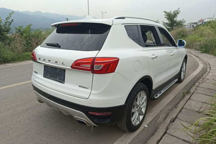Used Haval H7 2016 Blue-Label H7 2.0T Automatic Luxury Model Rear Right 45 Deg