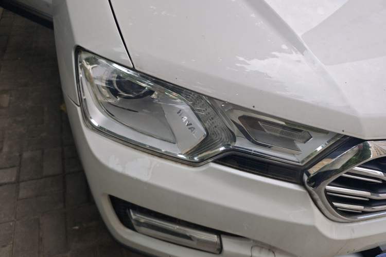 Used Haval H7 2016 Blue-Label H7 2.0T Automatic Luxury Model Right Front Headlight