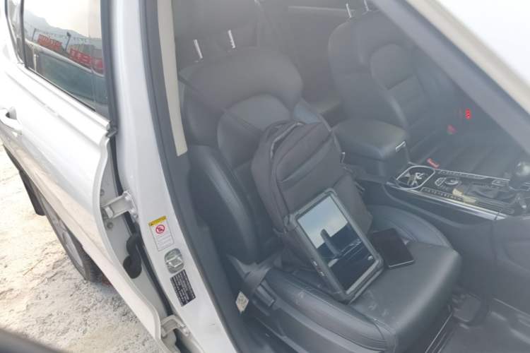 Used Haval H7 2016 Blue-Label H7 2.0T Automatic Luxury Model Right Front Seat