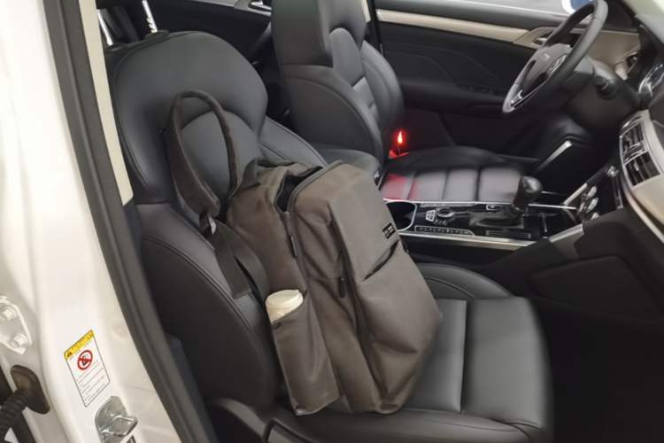 Used Haval H7 2016 Blue-Label H7 2.0T Automatic Luxury Model Right Front Seat