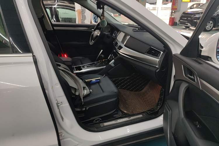 Used Haval H7 2016 Blue-Label H7 2.0T Automatic Luxury Model Right Front Seat