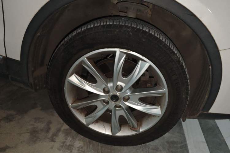 Used Haval H7 2016 Blue-Label H7 2.0T Automatic Luxury Model Right Front Wheel Hub