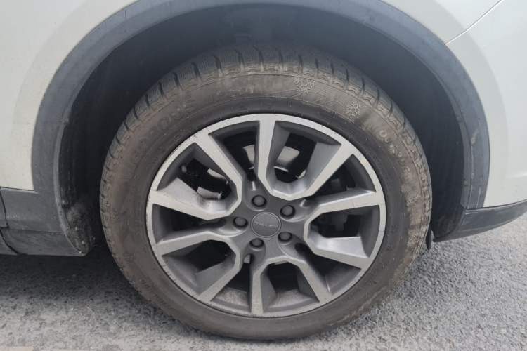 Used Haval H7 2016 Blue-Label H7 2.0T Automatic Luxury Model Right Front Wheel Hub