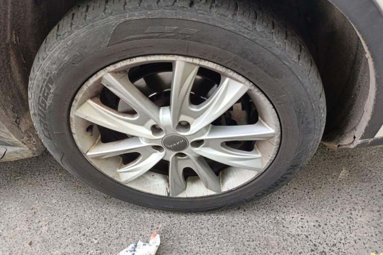 Used Haval H7 2016 Blue-Label H7 2.0T Automatic Luxury Model Right Front Wheel Hub