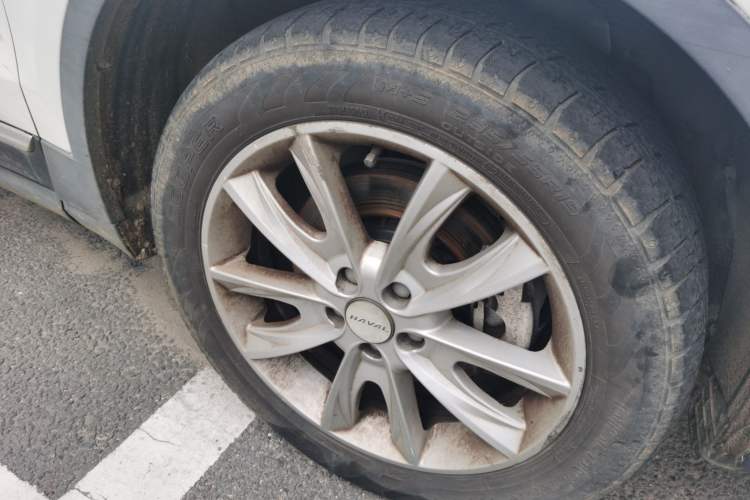 Used Haval H7 2016 Blue-Label H7 2.0T Automatic Luxury Model Right Front Wheel Hub