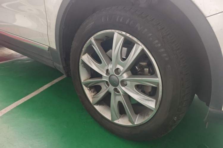 Used Haval H7 2016 Blue-Label H7 2.0T Automatic Luxury Model Right Front Wheel Hub