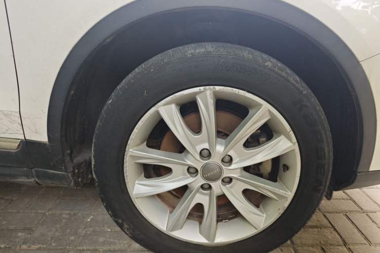 Used Haval H7 2016 Blue-Label H7 2.0T Automatic Luxury Model Right Front Wheel Hub