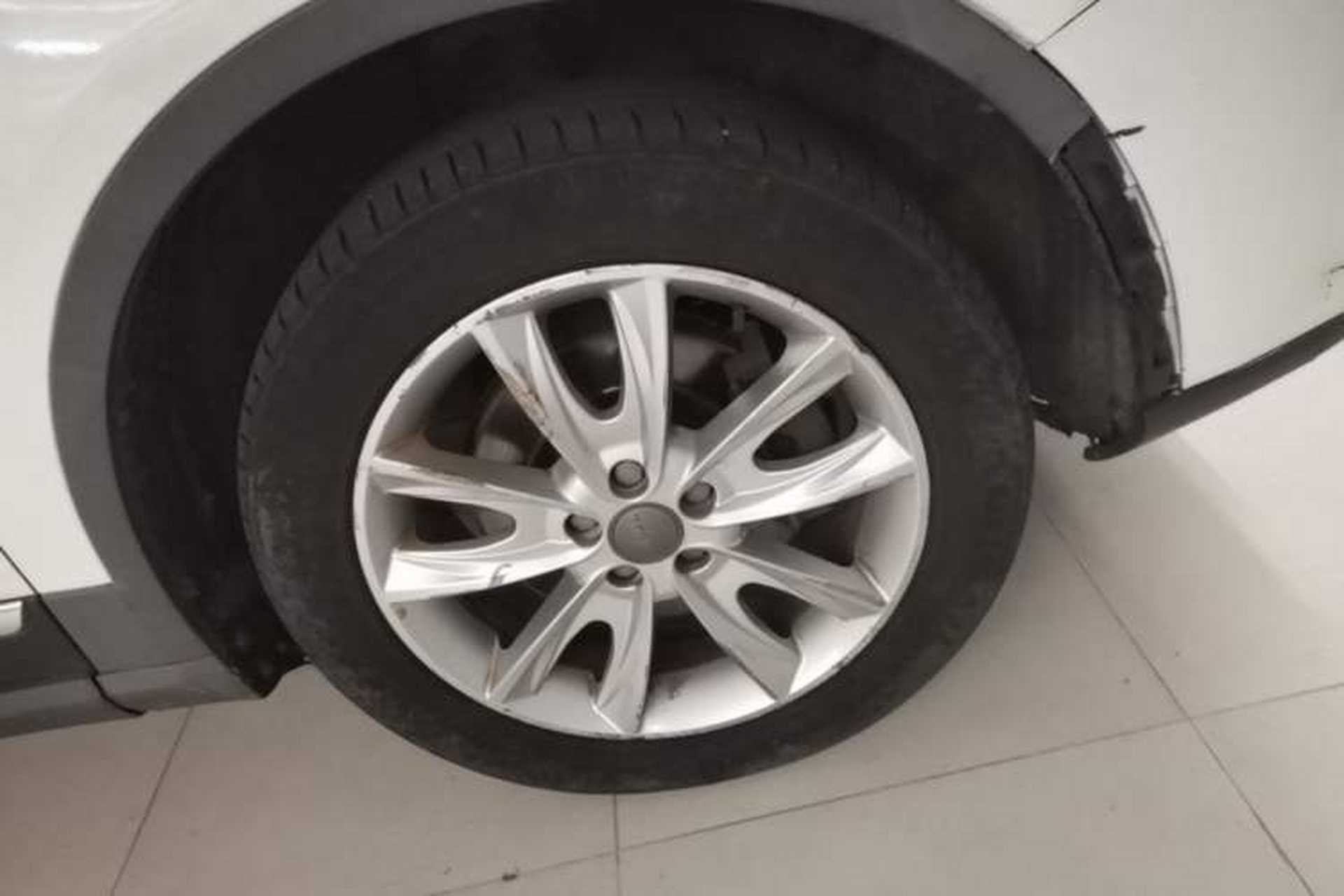 Used Haval H7 2016 Blue-Label H7 2.0T Automatic Luxury Model Right Front Wheel Hub
