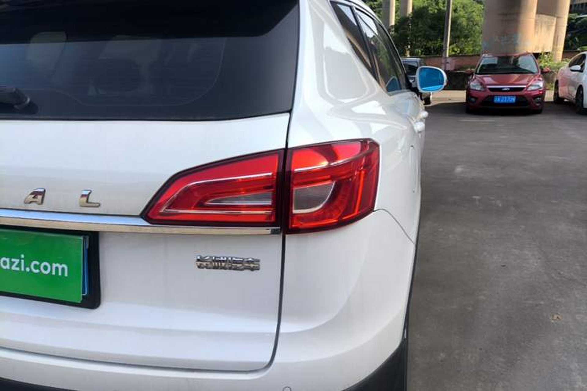 Used Haval H7 2016 Blue-Label H7 2.0T Automatic Luxury Model Right Rear Taillight