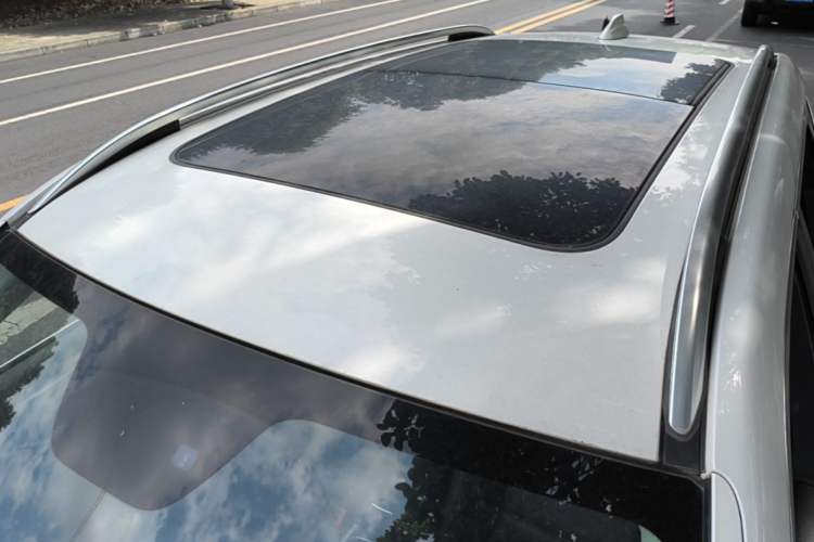 Used Haval H7 2016 Blue-Label H7 2.0T Automatic Elite Model Roof