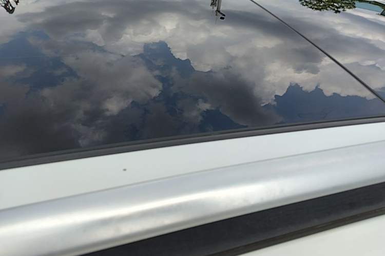 Used Haval H7 2016 Blue-Label H7 2.0T Automatic Elite Model Roof