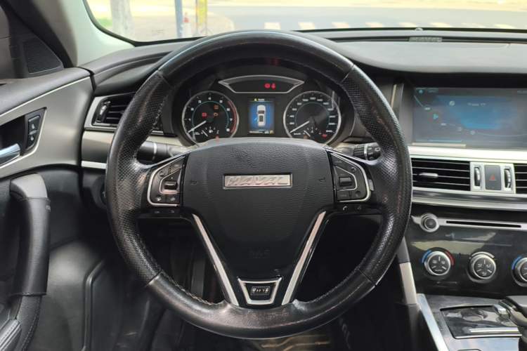 Used Haval H7 2016 Blue-Label H7 2.0T Automatic Elite Model Steering Wheel