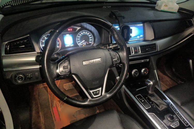 Used Haval H7 2016 Blue-Label H7 2.0T Automatic Luxury Model Steering Wheel