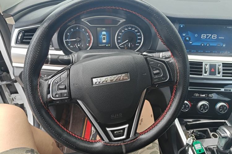 Used Haval H7 2016 Blue-Label H7 2.0T Automatic Elite Model Steering Wheel